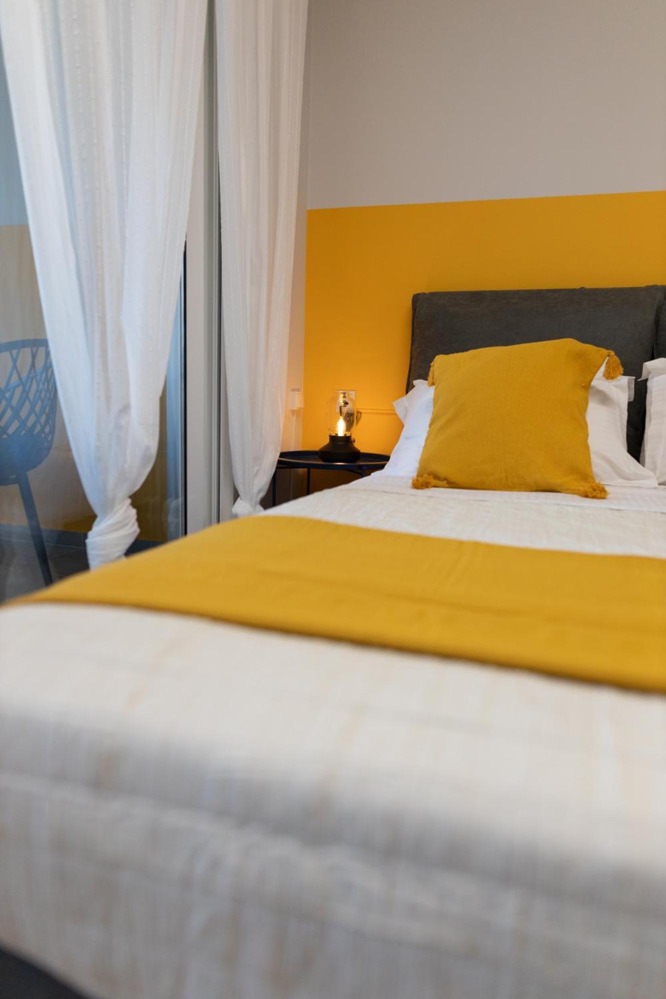 Athenian Sensations Apartments And Suites In The Heart Of Aten Exteriör bild
